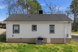 208B Collins Ave, Spartanburg, SC 29306 - Photo 27
