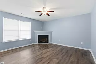 213 Kingscreek Dr, Greer, SC 29650 - Photo 5