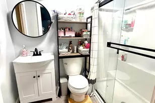 402 Calhoun St, Laurens, SC 29360 - Photo 13