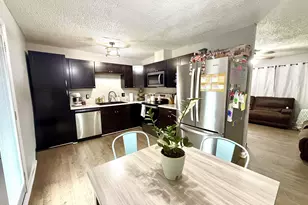 402 Calhoun St, Laurens, SC 29360 - Photo 7