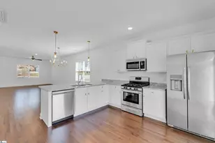 336 Prosperity Ave, Greenville, SC 29605 - Photo 9