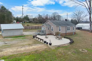 1316 Jameson Rd, Easley, SC 29640 - Photo 23