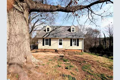 307 Jamestown Road, Easley, SC 29640 - Photo 1