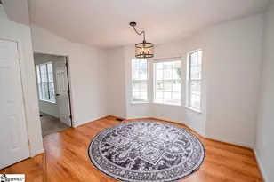 611 Oak Valley Dr, Simpsonville, SC 29681 - Photo 5