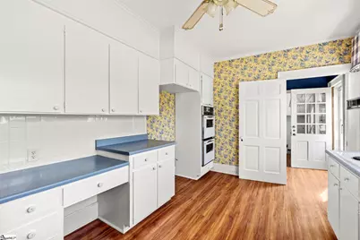 305 N Main Street, Greer, SC 29650 - Photo 21