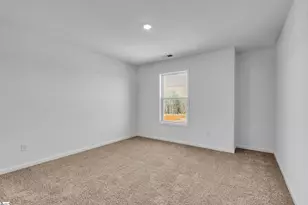 180 Hunter Ridge Dr, Boiling Springs, SC 29316 - Photo 17