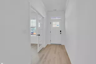 180 Hunter Ridge Dr, Boiling Springs, SC 29316 - Photo 3