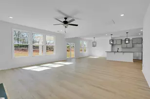 180 Hunter Ridge Dr, Boiling Springs, SC 29316 - Photo 13