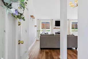 1004 Pine Oak Way, Taylors, SC 29687 - Photo 3