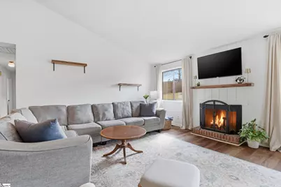 1004 Pine Oak Way, Taylors, SC 29687 - Photo 5