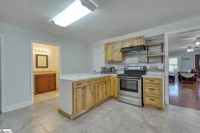 611 Pearson Town Road, Moore, SC 29369 - Photo 11