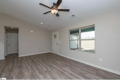 9946 Highway 252, Ware Shoals, SC 29692 - Photo 7