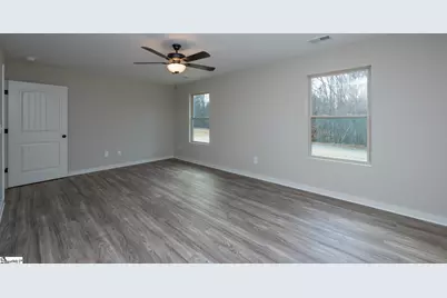 9946 Highway 252, Ware Shoals, SC 29692 - Photo 15