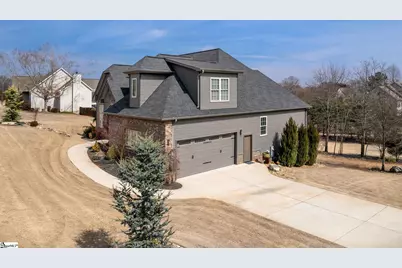 201 Brown Farm Way, Taylors, SC 29687 - Photo 3