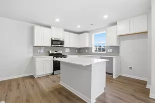 812 Mahaffey Ct, Spartanburg, SC 29301 - Photo 7