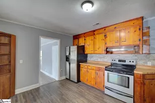 315 Ivydale Dr, Greenville, SC 29609 - Photo 15