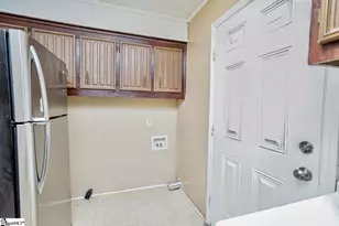 196 Mc Arthur St, Spartanburg, SC 29302 - Photo 13