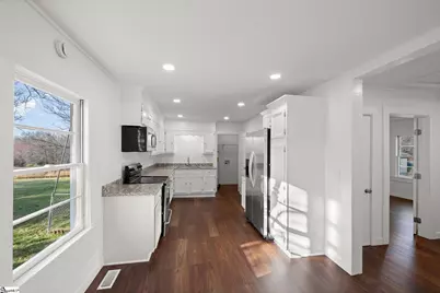 114 Welborn Circle, Easley, SC 29642 - Photo 7