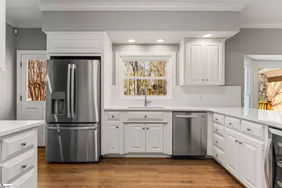 213 E Woodglen Road, Spartanburg, SC 29301 - Photo 11