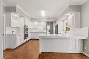 213 E Woodglen Rd, Spartanburg, SC 29301 - Photo 7