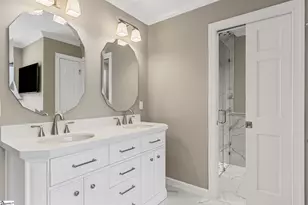 213 E Woodglen Rd, Spartanburg, SC 29301 - Photo 21