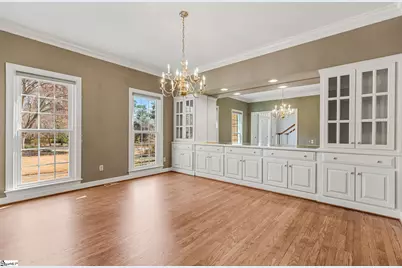 213 E Woodglen Road, Spartanburg, SC 29301 - Photo 5