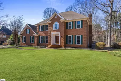 213 E Woodglen Road, Spartanburg, SC 29301 - Photo 1