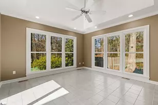 213 E Woodglen Rd, Spartanburg, SC 29301 - Photo 17