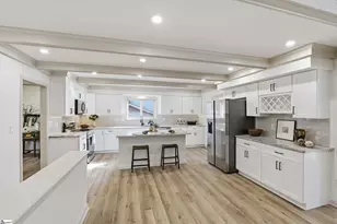 107 Gail Dr, Mauldin, SC 29662 - Photo 9