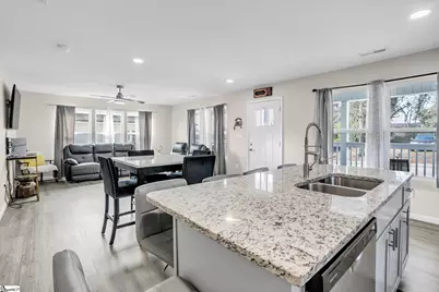 621 Fulton Avenue, Spartanburg, SC 29303 - Photo 3