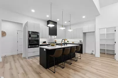 730 New South Court, Wellford, SC 29385 - Photo 11