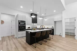 730 New S Ct, Wellford, SC 29385 - Photo 11