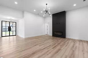 734 New S Ct, Wellford, SC 29385 - Photo 5