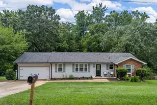 205 Maxie Ave, Greenville, SC 29611 - Photo 3