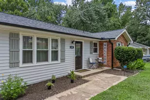 205 Maxie Ave, Greenville, SC 29611 - Photo 5