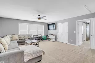 300 Raleighwood Ln, Simpsonville, SC 29681 - Photo 27