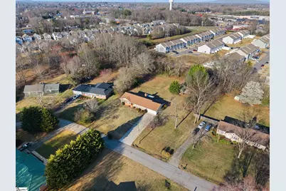 104 Cherokee Road, Easley, SC 29642 - Photo 45