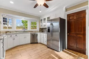 104 Cherokee Rd, Easley, SC 29642 - Photo 9