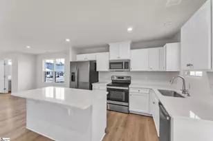 901 Leyburn Ln, Greenville, SC 29617 - Photo 5