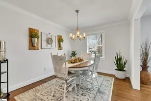 10 Elmwood Dr, Taylors, SC 29687 - Photo 9