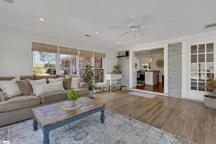 10 Elmwood Dr, Taylors, SC 29687 - Photo 23