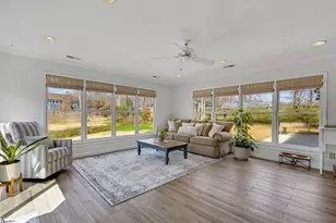 10 Elmwood Dr, Taylors, SC 29687 - Photo 21