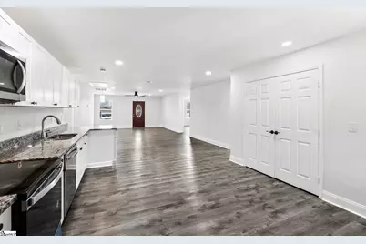 210 Sulphur Springs Drive, Greenville, SC 29617 - Photo 31