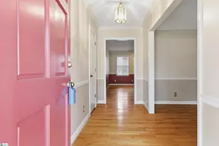 16 Fort Prince Ct, Wellford, SC 29385 - Photo 3