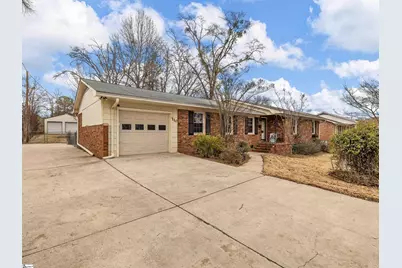 110 Ridgeway Road, Spartanburg, SC 29301 - Photo 1