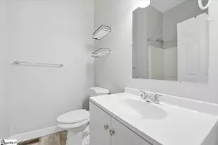 303 Bailey St, Greenville, SC 29609 - Photo 15