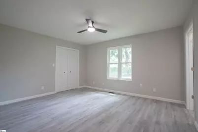 135 Regent Street, Spartanburg, SC 29302 - Photo 15