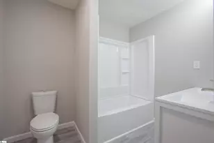 135 Regent St, Spartanburg, SC 29302 - Photo 17