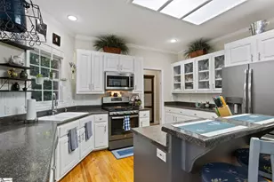 304 Farmwood Dr, Fountain Inn, SC 29644 - Photo 11