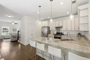 312 Pinckney St, Greenville, SC 29601 - Photo 17